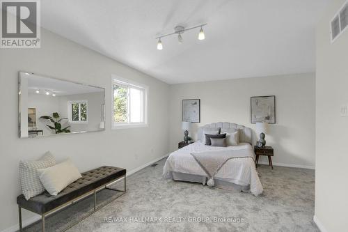 57 Ashpark Crescent, Ottawa, ON 