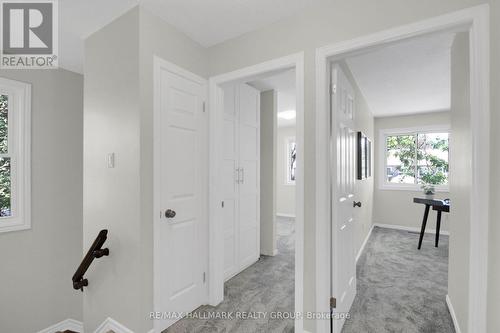 57 Ashpark Crescent, Ottawa, ON 