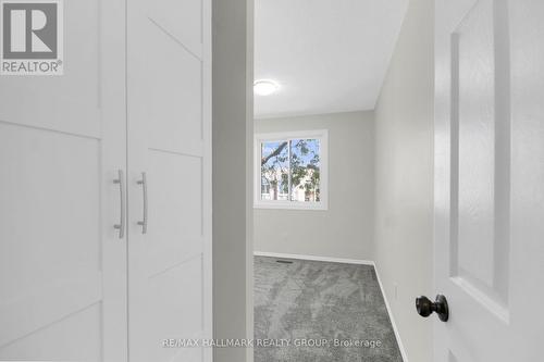 57 Ashpark Crescent, Ottawa, ON 