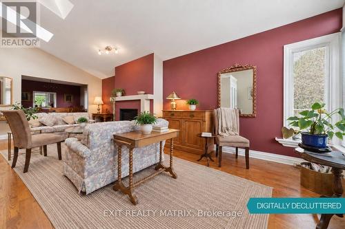 1866 Lenester Avenue, Ottawa, ON 