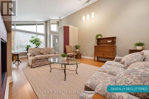 1866 Lenester Avenue, Ottawa, ON 