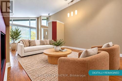1866 Lenester Avenue, Ottawa, ON 