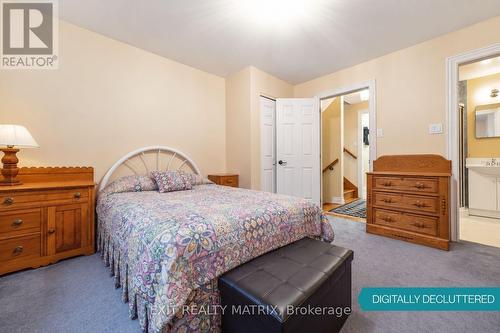 1866 Lenester Avenue, Ottawa, ON 