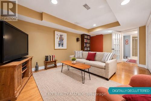1866 Lenester Avenue, Ottawa, ON 
