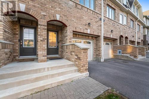 241 Danzatore Path, Oshawa, ON 