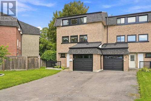 32 HENDERSON DRIVE , Aurora, Ontario L4G 3L2 3