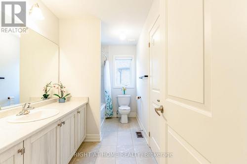 68 Wood Crescent, Essa, ON 