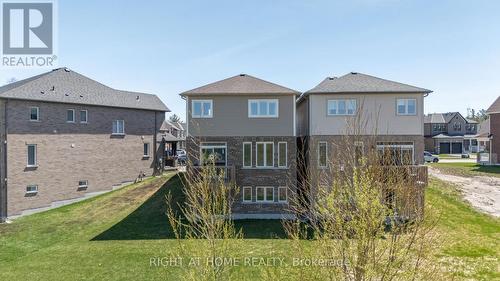 68 Wood Crescent, Essa, ON 