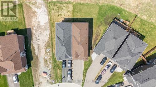 68 Wood Crescent, Essa, ON 