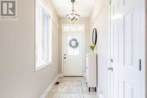 68 Wood Crescent, Essa, ON 