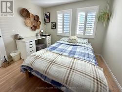 Bed 1 - 