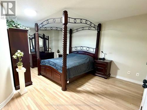 Master Bed - 227 Hickling Trail, Barrie, ON 