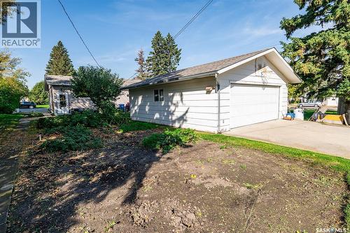 404 6Th Street E, Wynyard, SK 