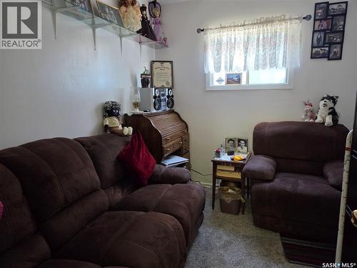 817 Stadacona Street E, Moose Jaw, SK 