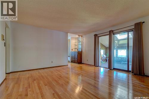 4827 Mctavish Street, Regina, SK 