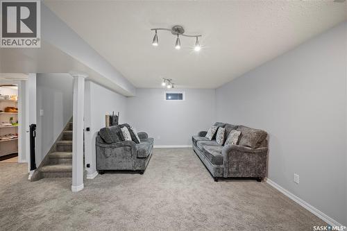 16 Lipton Place, Regina, SK 
