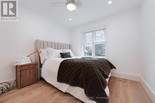 16 Robindale Avenue, Toronto, ON 
