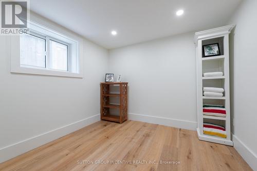16 Robindale Avenue, Toronto, ON 