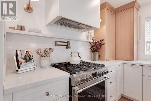 16 Robindale Avenue, Toronto, ON 