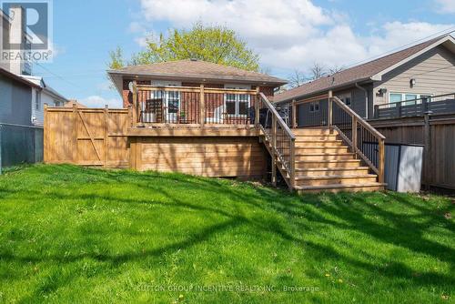 16 Robindale Avenue, Toronto, ON 