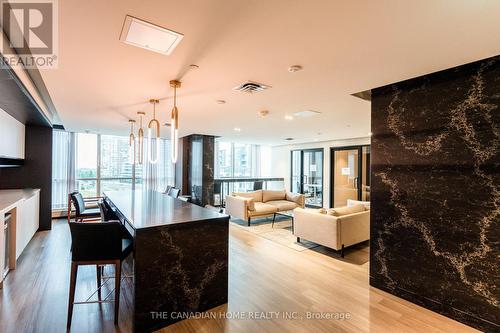 1412 - 4065 Confederation Parkway, Mississauga, ON 