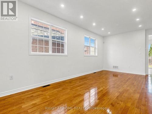 5817 Whitehorn Avenue, Mississauga, ON 