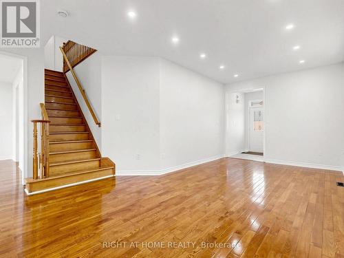 5817 Whitehorn Avenue, Mississauga, ON 
