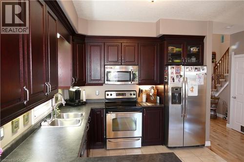 Photos are from the past before the current tenant moved in. - 466 Sienna Crescent, Kitchener, ON 