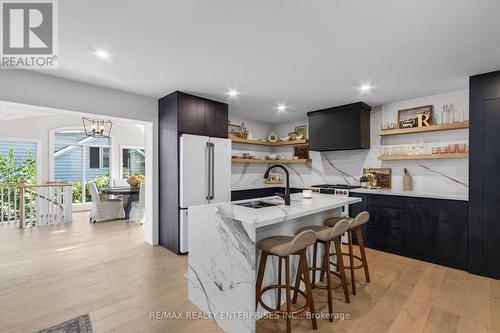 551 Cochise Crescent, Mississauga, ON 