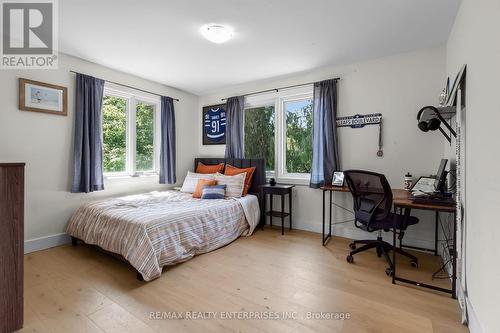 551 Cochise Crescent, Mississauga, ON 