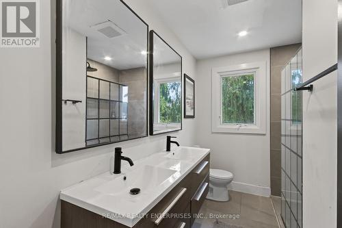 551 Cochise Crescent, Mississauga, ON 