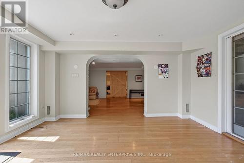 551 Cochise Crescent, Mississauga, ON 