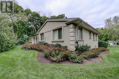 551 Cochise Crescent, Mississauga, ON 