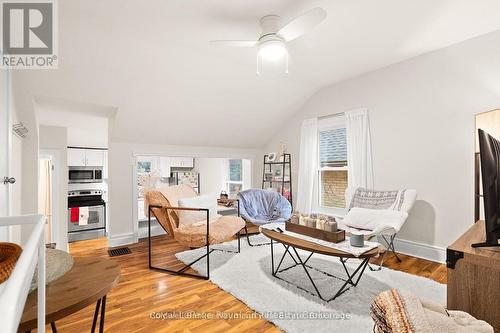 A - 12 FOSTER AVENUE , Guelph (Downtown), Ontario N1H 3B3 4