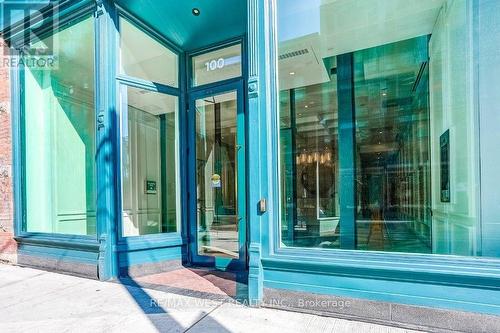 2707 - 100 QUEEN STREET E , Toronto, Ontario M5C 0B5 2