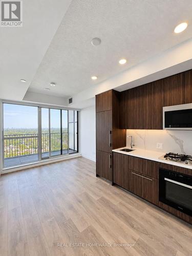 2707 - 68 ESTHER SHINER BOULEVARD , Toronto, Ontario M2K 0J6 2