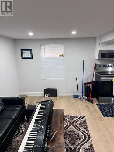 736 Annland Street, Pickering, ON 