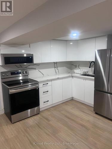 736 Annland Street, Pickering, ON 
