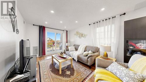 2 - 92 Petra Way, Whitby, ON 