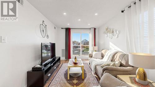 2 - 92 Petra Way, Whitby, ON 