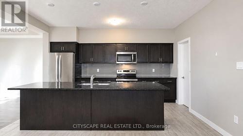 908 Robert Ferrie Drive, Kitchener, ON 
