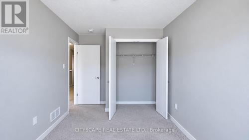908 Robert Ferrie Drive, Kitchener, ON 