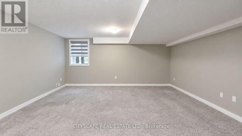 908 Robert Ferrie Drive, Kitchener, ON 