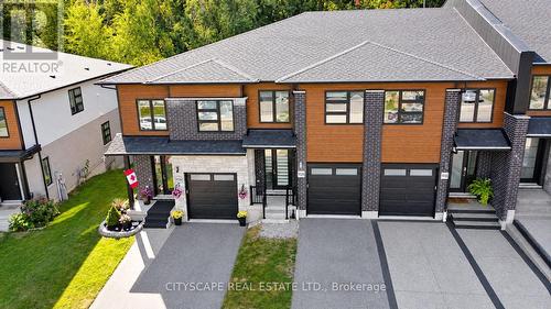 908 Robert Ferrie Drive, Kitchener, ON 