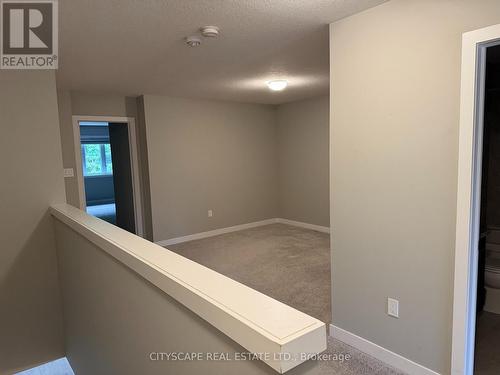 908 Robert Ferrie Drive, Kitchener, ON 