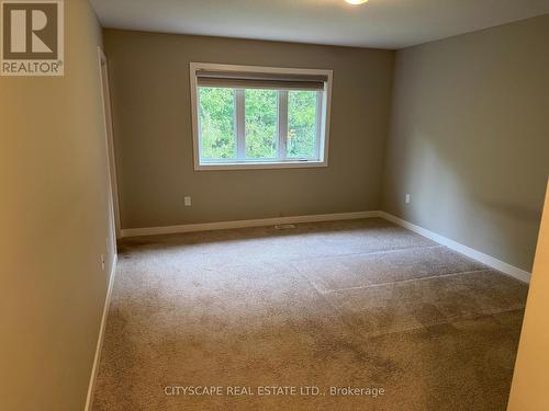 908 Robert Ferrie Drive, Kitchener, ON 