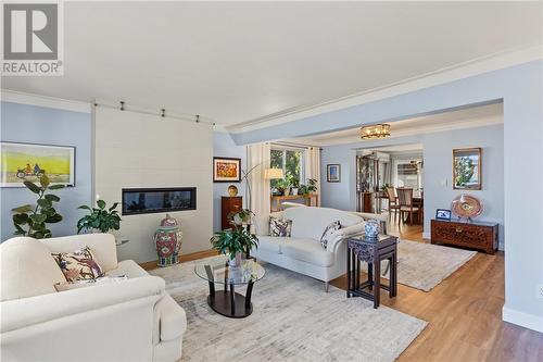 1243 Hawthorne Drive, Sudbury, ON 