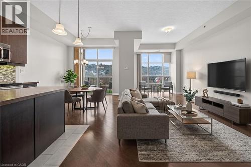 VIRTUALLY STAGED - 90 Charlton Avenue W Unit# 804, Hamilton, ON 