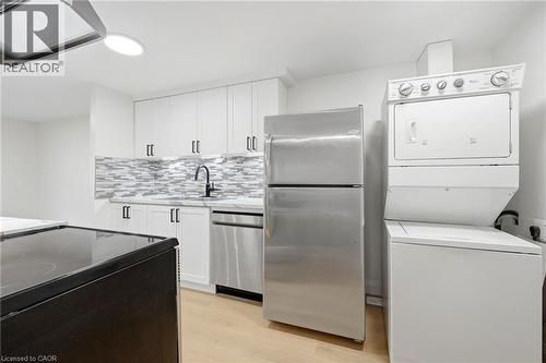 Upper level Laundry area - there's a separate laundry in the lower level - 3 Manley Crescent, Thorold, ON 