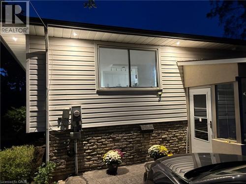 Gorgeous at night! - 3 Manley Crescent, Thorold, ON 